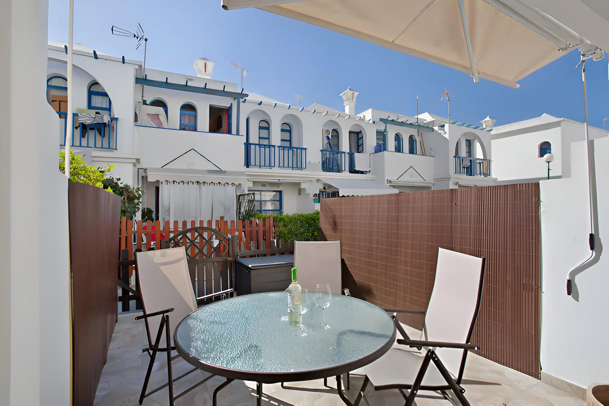 Appartement Playmar Entire Newly Renovated With Ultra Fast Wi-fi *